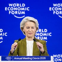 La présidente de la Commission européenne Ursula von der Leyen a réagi aux menaces du président américain Donald Trump sur le Groenland mardi à Davos.