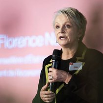 La conseillère d'Etat neuchâtelois Florence Nater a présenté un plan d'action en faveur des entreprises du canton touchées par la hausse des droits de douane américains (archives).