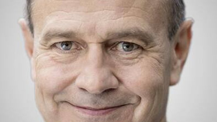 Patrick Frank: Responsable informatique, Helsana