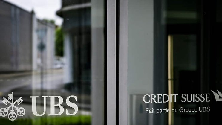 Les cartes de crédit Credit Suisse vont être reprises par UBS. De nouvelles cartes seront envoyées aux détenteurs dès 2025. (archive)