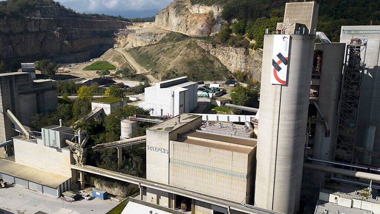 Optimiste, Holcim a relevé ses objectifs de croissance pour les ventes annuelles. (Archives)