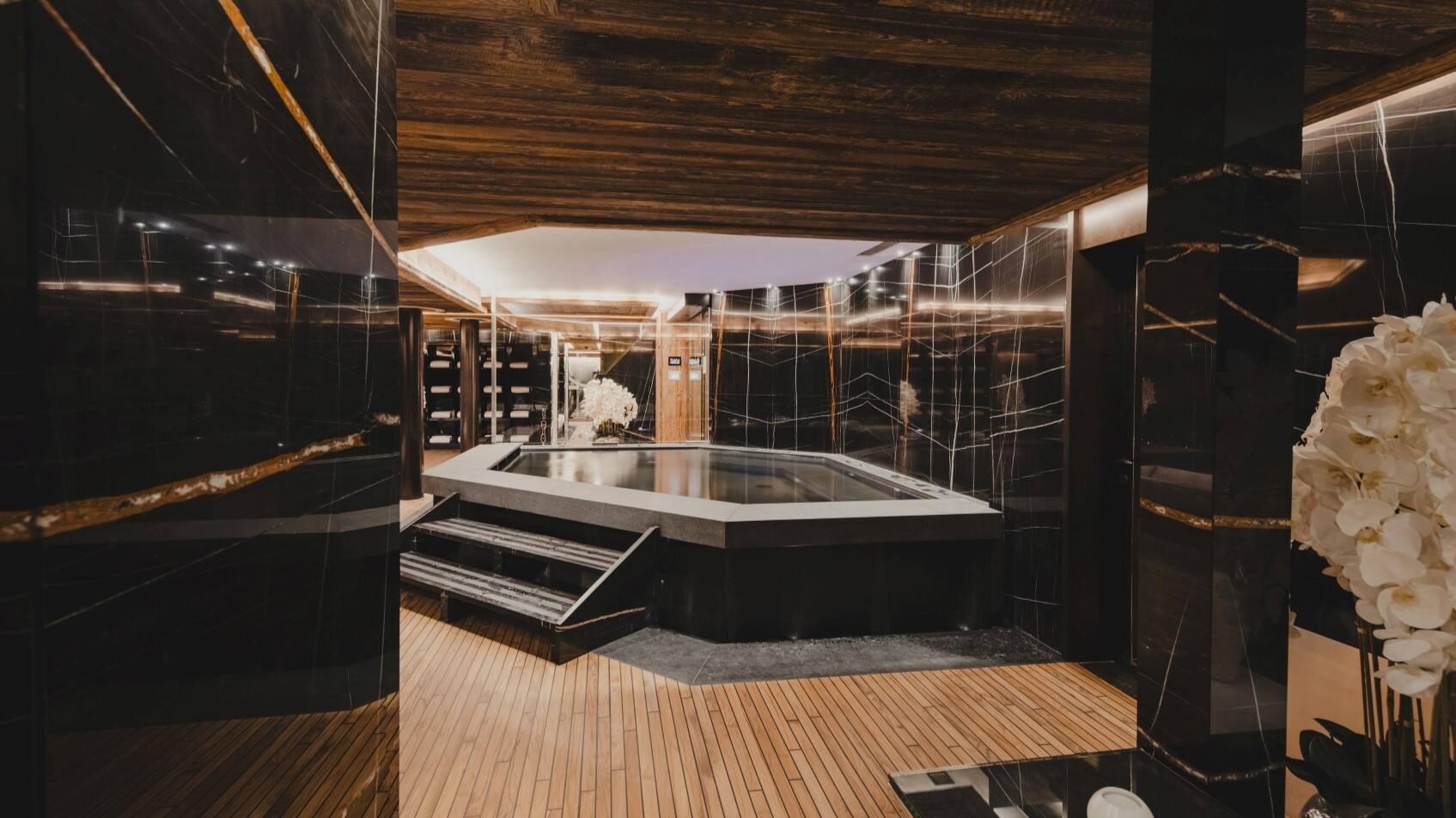 Ultima Gstaad spa