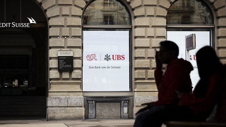 UBS a inscrit un résultat net de 29,9 milliards de dollars, plus que triplé sur un an malgré les coûts d'intégration de Credit Suisse. (archive)