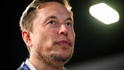 L'intelligence artificielle Grok, issue de la plateforme X détenue par Elon Musk, est dans le viseur de la justice française (archives).