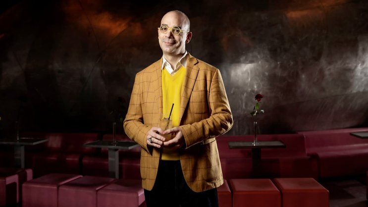 Loin des injonctions à la «zen attitude», Fabrice Midal plaide pour un retour à une humanité pleine, entière et incarnée. A l’heure où les entreprises multiplient les chartes de bienveillance et les initiatives de prévention, ses réflexions invitent à une remise en question plus profonde.