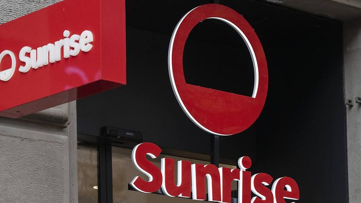 La plupart des licenciements auront lieu au cours de la deuxième quinzaine de janvier, écrit Sunrise lundi dans un communiqué. Ce chiffre représente 6% du total de 2703 équivalents plein temps. (KEYSTONE/Ennio Leanza)