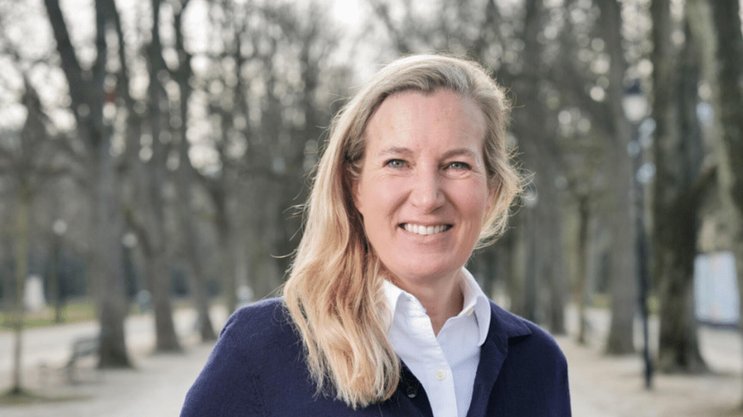 Barbara Lax