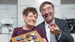 Eric Favre est un inventeur, mais c’est son épouse, Anna-Maria, qui lui en a donné les moyens.