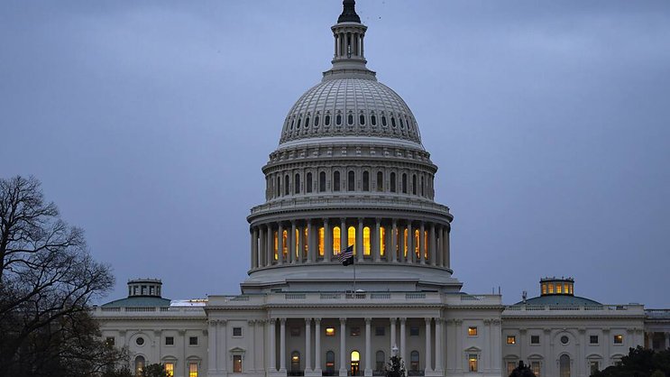 Le Congrès américain est forcé jeudi de repartir à zéro pour éviter une paralysie de l'Etat. Ici, une vue du Capitole à Washington. (archive)