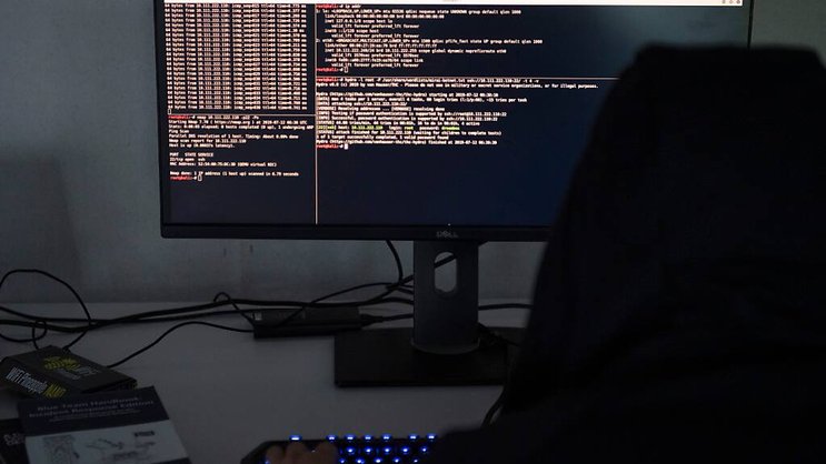 Dimanche matin, une attaque DDOS a été lancée contre un fournisseur de sites web de Suisse orientale (image symbolique).