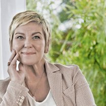 KT Home a lancé cet hiver un masque auto-chauffant en carbone, conçu spécialement pour les sports d’hiver.