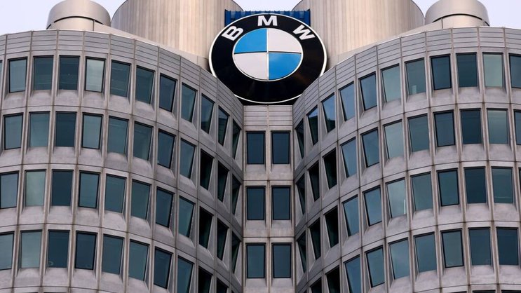 Le constructeur automobile allemand est accusé d'avoir falsifié les données d'émissions de quelque 100'000 véhicules vendus aux Pays-Bas. (archive)
