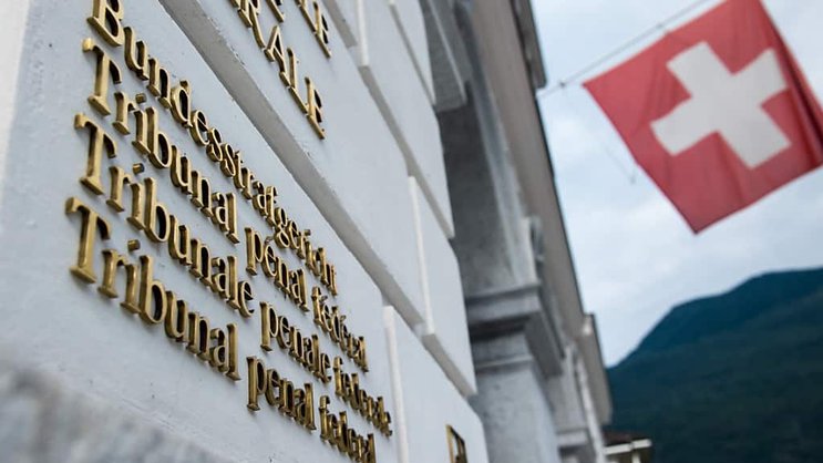 Seules dix entreprises ont jusqu'ici fait l’objet d’une condamnation définitive, prononcée par le Ministère public de la Confédération. Le Tribunal pénal fédéral a en outre condamné deux entreprises, mais celles-ci ont fait recours, de sorte que les jugements ne sont pas encore entrés en force.
