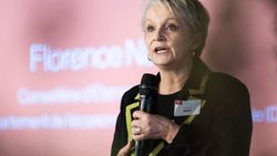 La conseillère d'Etat neuchâtelois Florence Nater a présenté un plan d'action en faveur des entreprises du canton touchées par la hausse des droits de douane américains (archives).