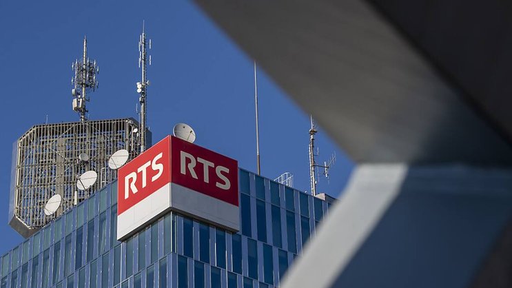 Selon Antonio Hodgers, la RTS a signé un contrat avec une multinationale de la communication pour louer deux étages de sa tour du quai Ernest-Ansermet (archives).