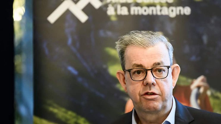 Pour Ivo Torelli, responsable Fundraising et Communication de l'Aide suisse à la montagne, les énergies renouvelables constituent une chance pour les petites entreprises d'altitude.