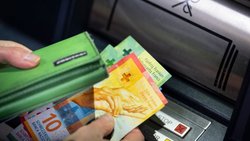 L'essor des moyens de paiements numériques s'accompagne d'une raréfaction des possibilités de retrait d'argent liquide. (archive)