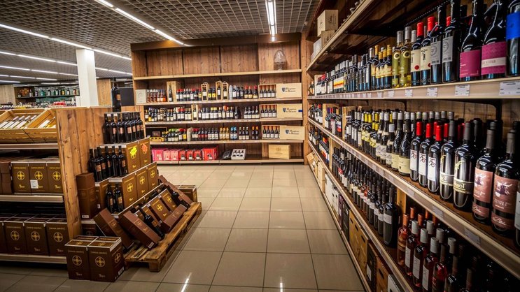 La Petite Cave du Chablais, Collombey (VS) et Villeneuve (VD). Le 20 novembre 2022, le raz-de-marée entraîné par le piratage des logiciels gérés par Winbiz se répercute concrètement sur les entreprises clientes.
