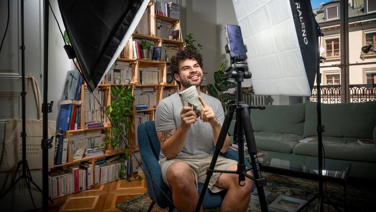 Martin Boujol, l’un des principaux influenceurs littéraires francophones sur Instagram.