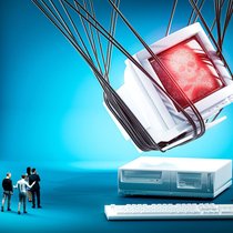 En Suisse, une PME sur trois a déjà été victime d’une cyberattaque. Les cas explosent et les dégâts se chiffrent en millions. Selon la société Statista, le montant en dollars du coût des cyberattaques dans le monde en 2022 s'élèverait à 8'440 milliards. Ce chiffre pourrait bondir à 11'500 milliards de dollars cette année.