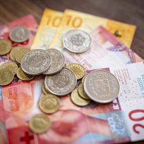Une appréciation rapide et excessive du franc représente un risque pour la stabilité des prix, a dit Martin Schlegel. (archive)