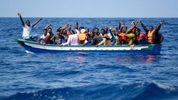 SOS Méditerranée veut pouvoir davantage identifier les embarcations en détresse depuis les airs en raison du manque de collaboration des autorités (archives).