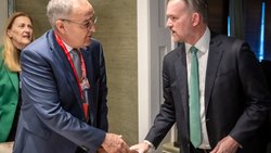 L'ouverture de ces enquêtes a été annonce par le représentant de la Maison Blanche pour le Commerce (USTR), Jamieson Greer (ici avec Guy Parmelin à Davos en janvier dernier).