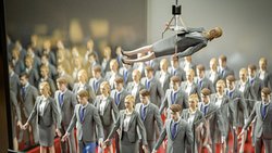 La pandémie a été un facteur massif de transformation du marché du travail. Le «slashing» (cumul de plusieurs activités ou fonctions) pourrait à l’avenir s’étendre aux niveaux hiérarchiques supérieurs.

Ce qui motive les CxO? «Pouvoir monter au front pour régler les problèmes d’une entreprise ou faciliter sa transformation», selon Philippe Vignon.