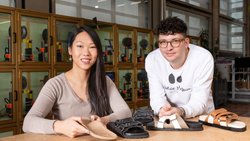 Linda Wang et Roman Wyss, cofondateurs des chaussures orthopédiques URBNC3 fabriquées sur mesure en 3D.