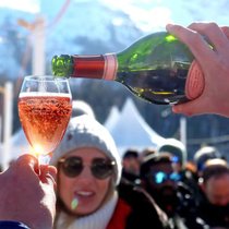 En Suisse, plus d’un habitant sur dix est millionnaire en dollars.