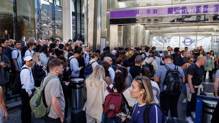 La grève dans le métro londonien perturbe les déplacements de millions de personnes. Ici, la station de Liverpool Street. (archive)