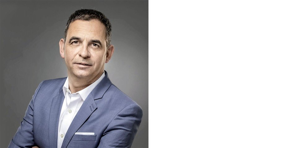 Jon Fanzun est l’ambassadeur officiel des entreprises TIC.