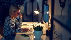 Les femmes sont plus sujettes à souffrir de la charge mentale, en raison des tâches à planifier à la maison.
