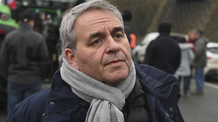 Xavier Bertrand favori pour devenir 1er ministre.