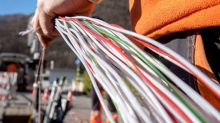 La pose de la fibre optique nécessite de gros travaux (archives).