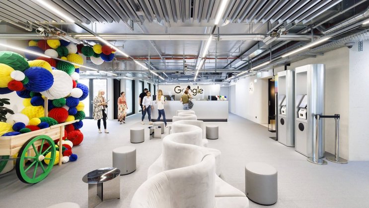 Les très grandes entreprises comme Google proposent des conditions salariales très élevées qui ne permettent pas aux PME de s'aligner.