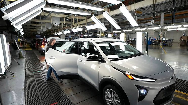 L'américain General Motors a livré près de 2,6 millions de véhicules en 2023 aux Etats-Unis, attribuant ce bond de 14,1% sur un an à une "forte demande" qui lui a permis d'accroître sa part de marché. (archives)