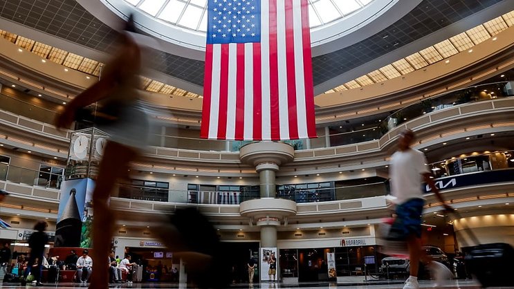 La progression du produit intérieur brut (PIB) des Etats-Unis entre avril et juin avait été portée par la consommation et l'investissement. EPA/ERIK S. LESSER