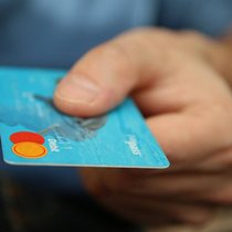 Nous recherchons les meilleures banques et les meilleures cartes de crédit de Suisse.