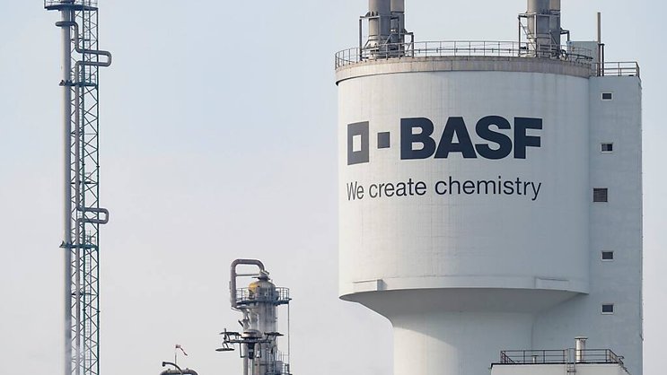 BASF a vu ses marges s'éroder en 2023  en raison d'une importante chute des revenus qui n'a pas pu être compensée par des économies de charges. (archives)