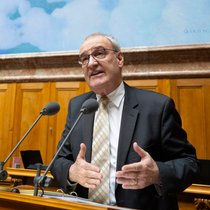 A l'unanimité, le National a suivi le ministre de l'économie Guy Parmelin en acceptant la réforme de l'approvisionnement économique du pays (archives).