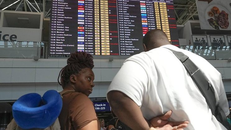 Environ 250'000 voyageurs domestiques et internationaux sont concernés par le débrayage en Italie, comme ici à Rome Fiumicino.