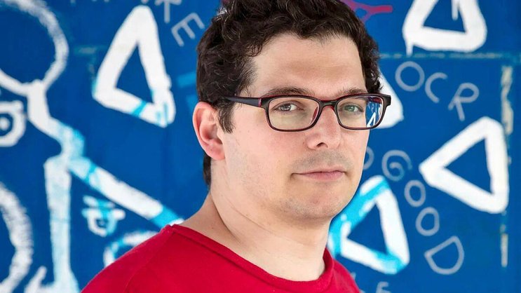 En décembre 2015, après la lecture d’un article dans le «Guardian» qui révèle les premières bribes de l’affaire Cambridge Analytica, Paul-Olivier Dehaye décide de poursuivre l’enquête durant plusieurs mois, notamment avec l’hebdomadaire alémanique «Das Magazin». Depuis Zurich, le scoop a ensuite pris l’ampleur mondiale que l’on sait.