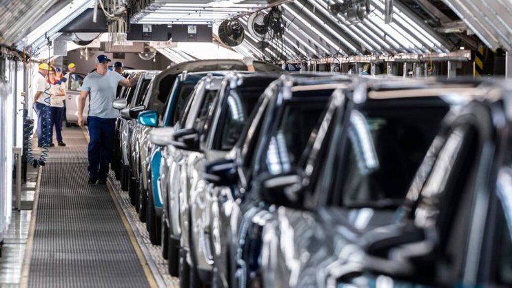 Les hybrides ont représenté 34,6% du marché des voitures neuves vendues de janvier à novembre 2025 dans l'Union européenne. (archives)
