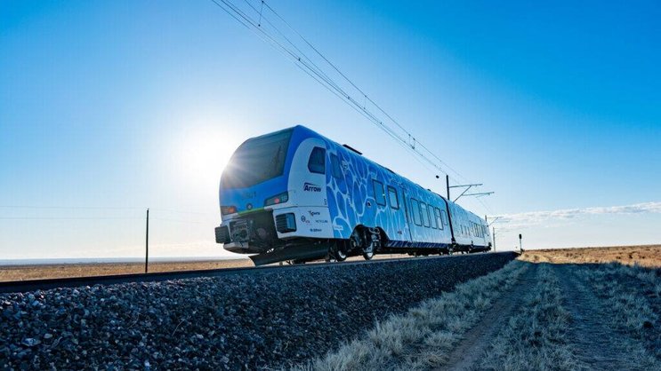 Un train Stadler fonctionnant à l'hydrogène s'est assuré une inscription dans le livre Guinness des records.