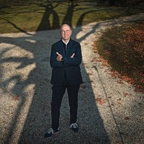 900 francs, le coût de l’abonnement mensuel aux préselections de sociétés éligibles proposées par Invest Direct, une société gérée par Franck Levy.