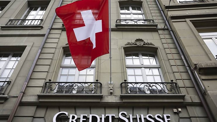 L'aide apportée par les autorités publiques dans le cadre du rachat de Credit Suisse par UBS s'avère payant. La Confédération et la Banque nationale suisse (BNS) reçoivent au total quelque 730 millions de francs. (archives)