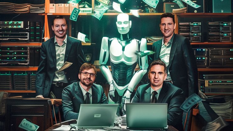 Les fondateurs de Yokoy, Philippe Sahli, Devis Lussi, Thomas Inhelder et Lars Mangelsdorf (de g. à dr.), déchargent les comptables des vérifications de routine. (illustration créée à l’aide d’un modèle d’IA)