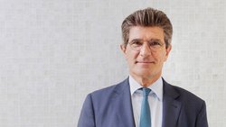 Patrick Odier est le président de Swiss Sustainable Finance (SSF). Il a dirigé l'Association suisse des banquiers de 2009 à 2016 et a été membre du comité directeur d'Economiesuisse de 2004 à 2022.