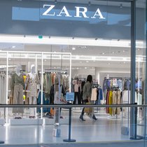 Les prix de l'habillement et des chaussures ont notamment diminué en janvier en raison des soldes (archives).